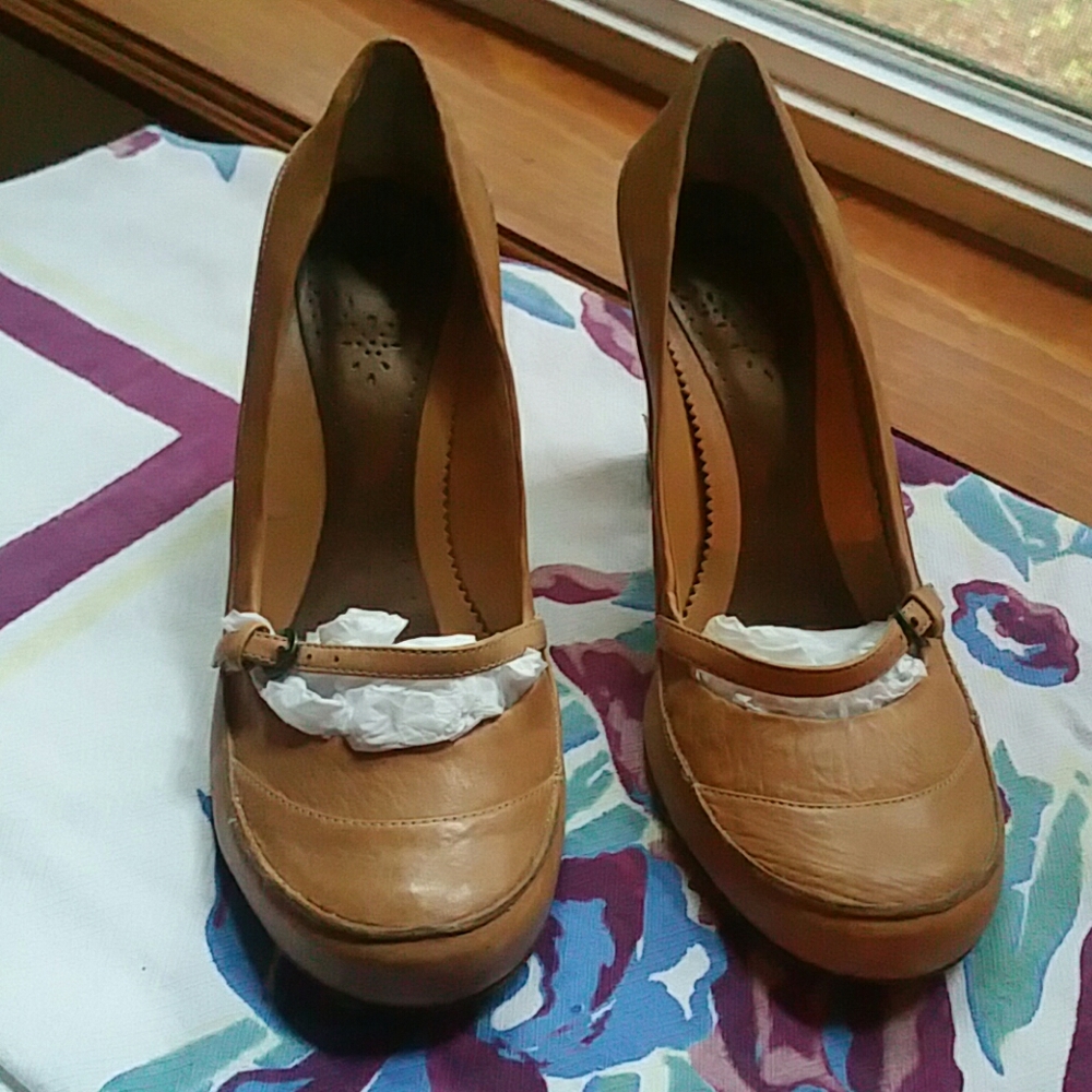 Blay heels.